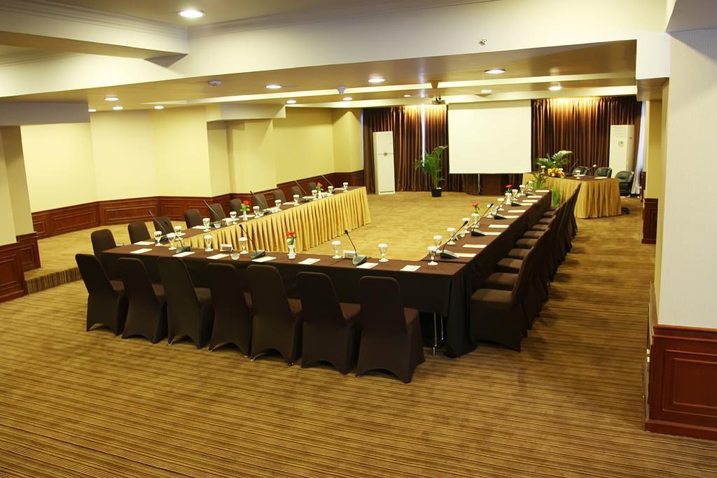 Hotel Horison Ultima Bandung Exterior foto