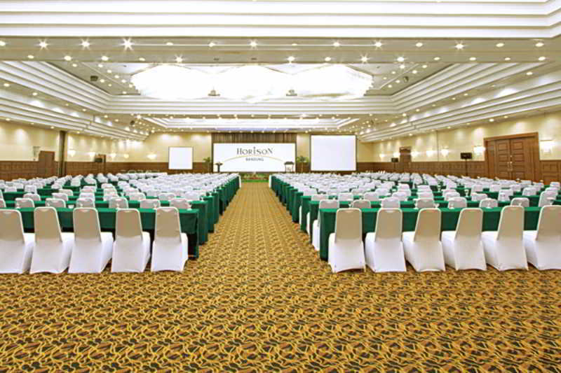 Hotel Horison Ultima Bandung Exterior foto